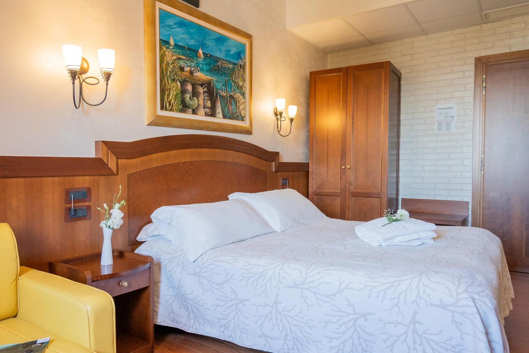 טרמולי Art Hotel Santa Lucia מראה חיצוני תמונה