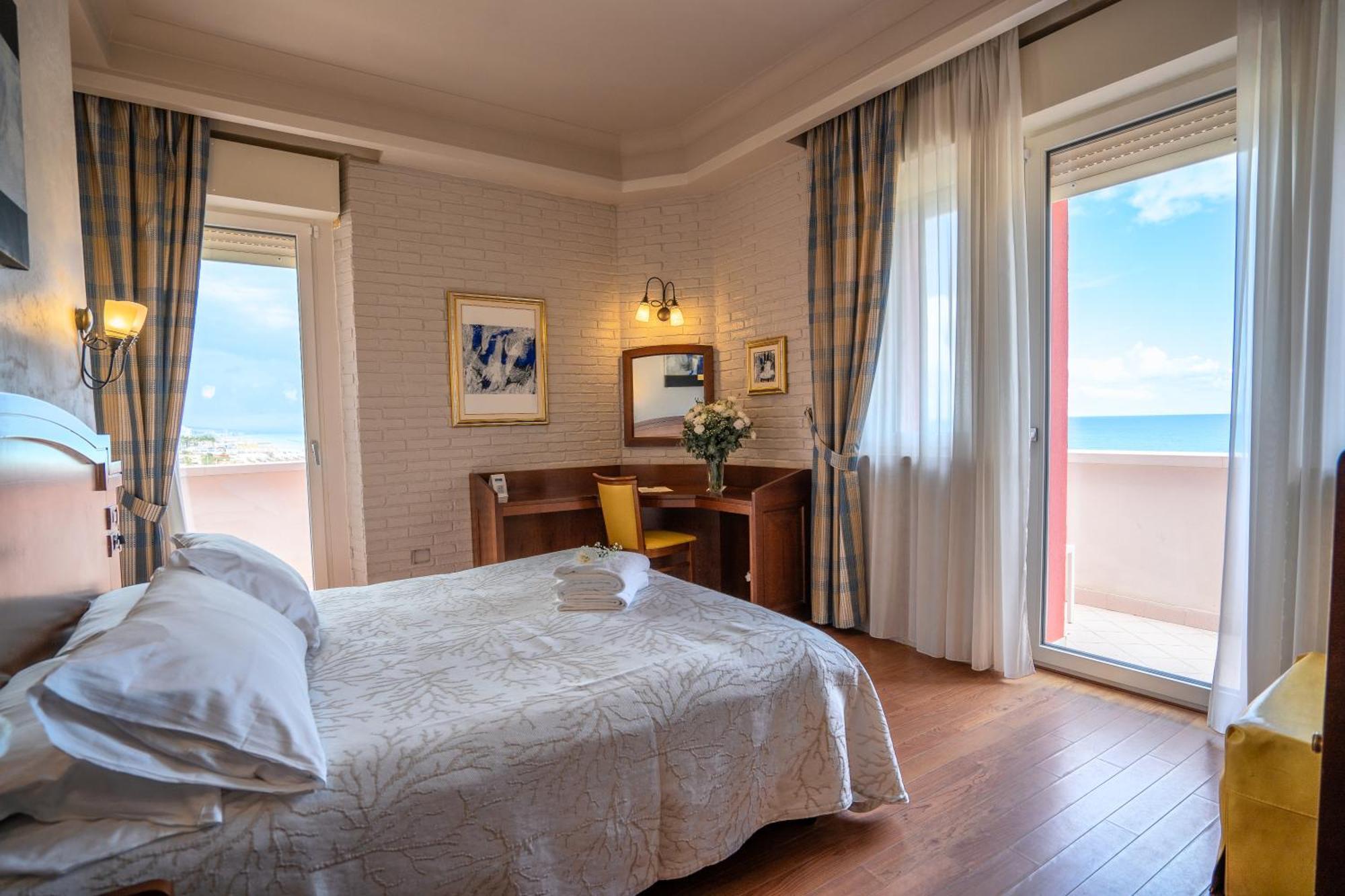 טרמולי Art Hotel Santa Lucia מראה חיצוני תמונה
