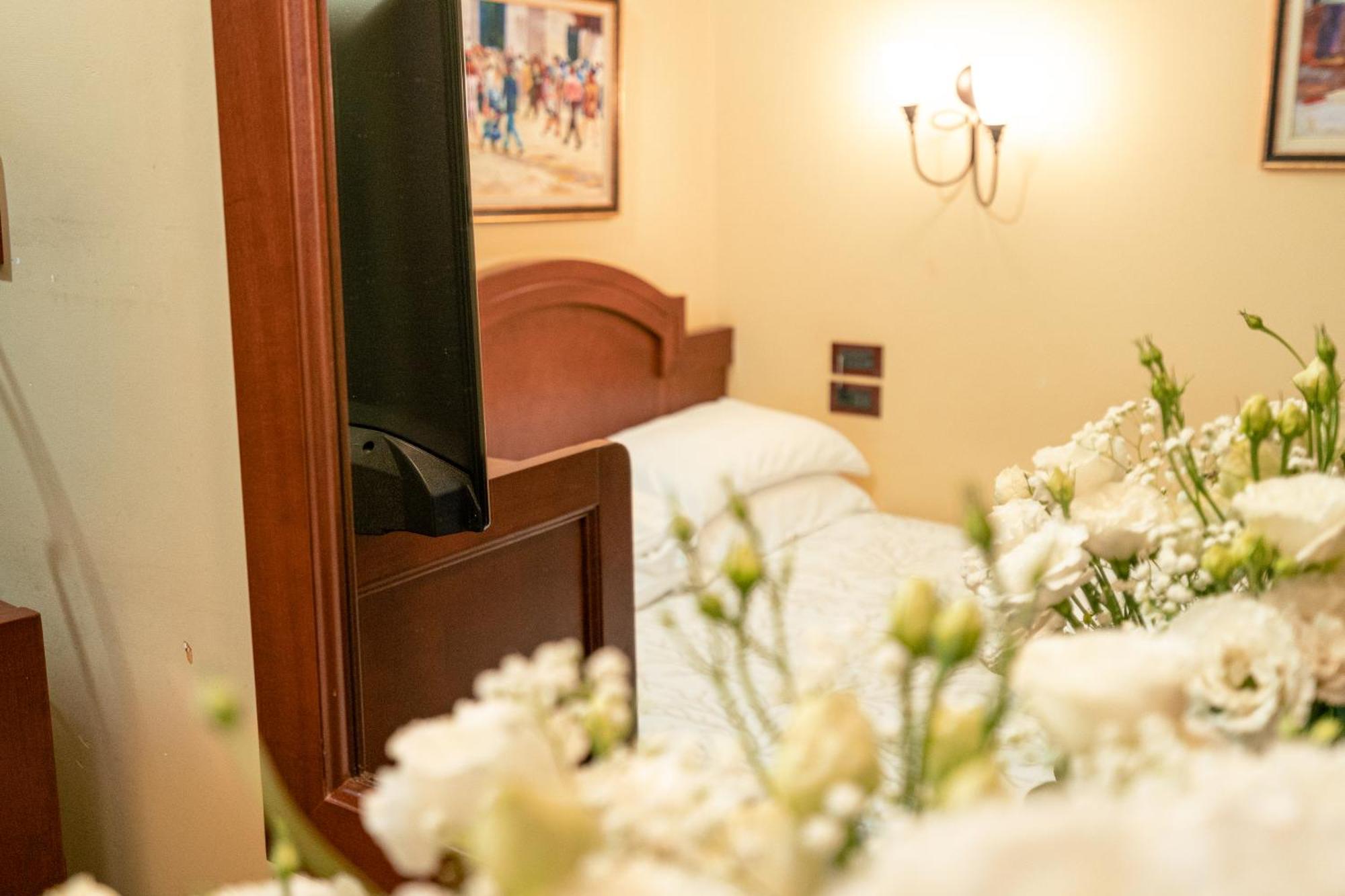 טרמולי Art Hotel Santa Lucia מראה חיצוני תמונה
