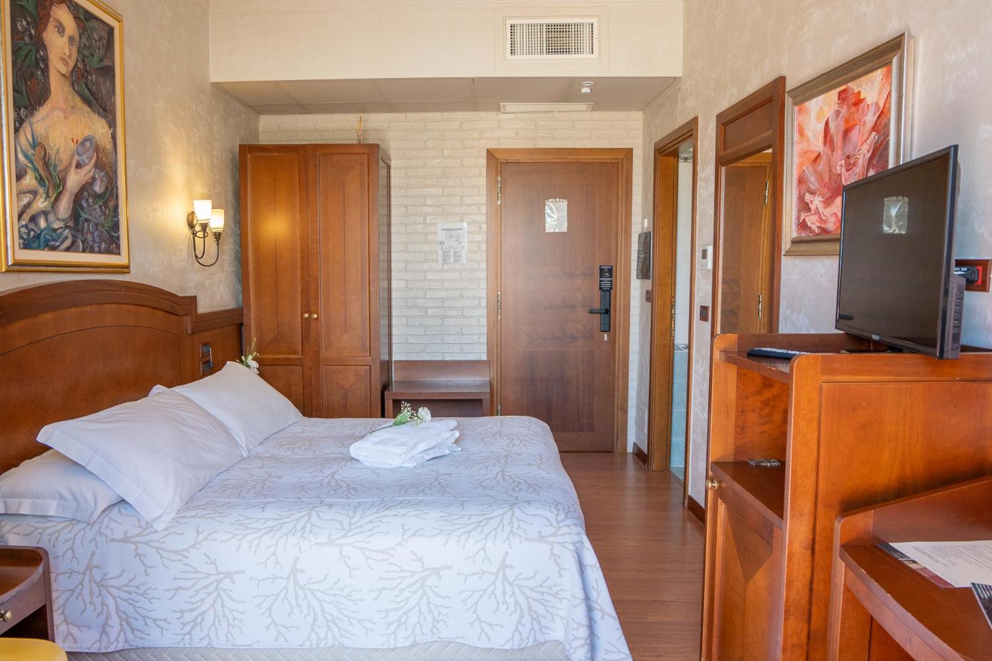 טרמולי Art Hotel Santa Lucia מראה חיצוני תמונה