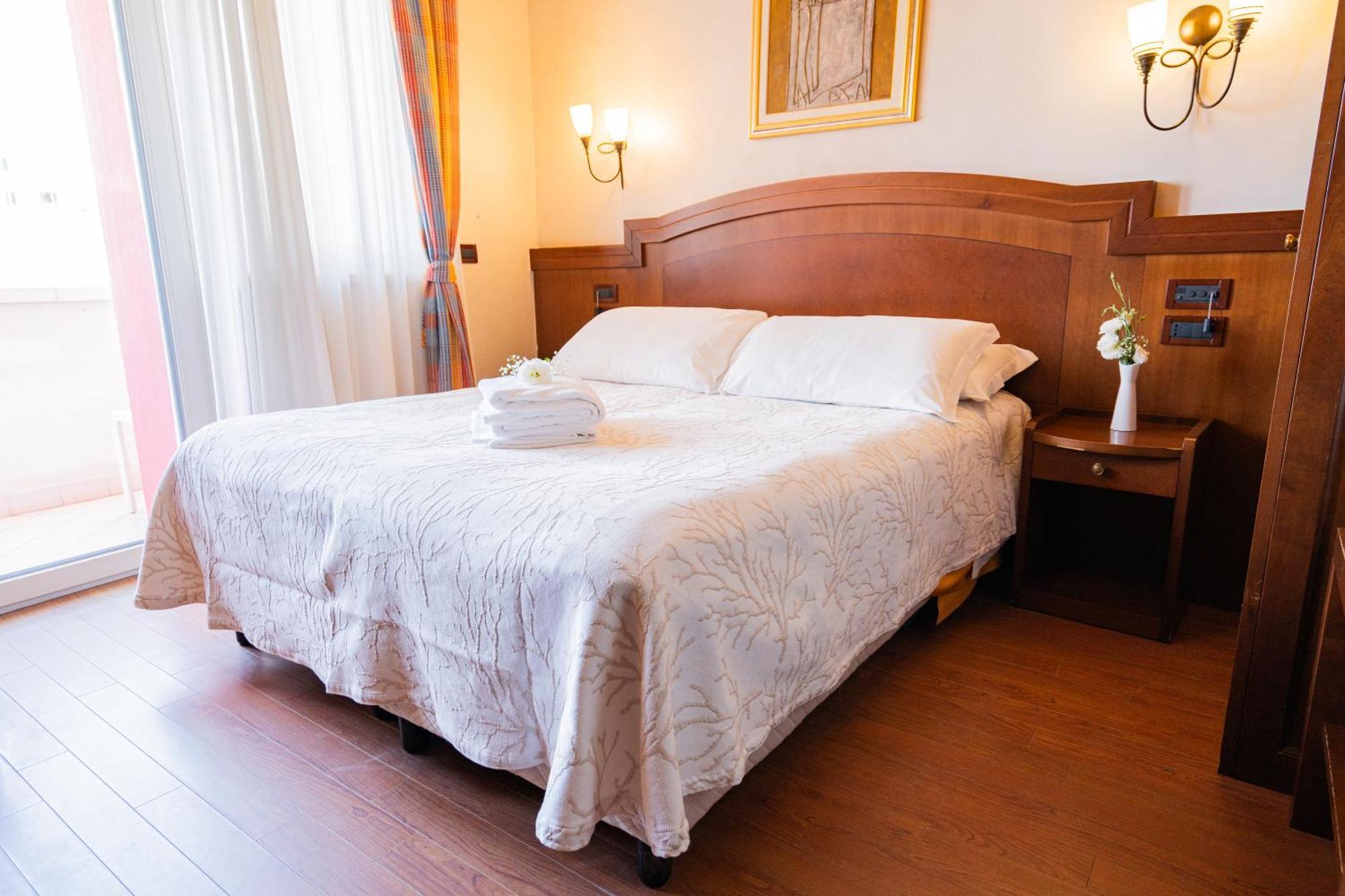 טרמולי Art Hotel Santa Lucia מראה חיצוני תמונה