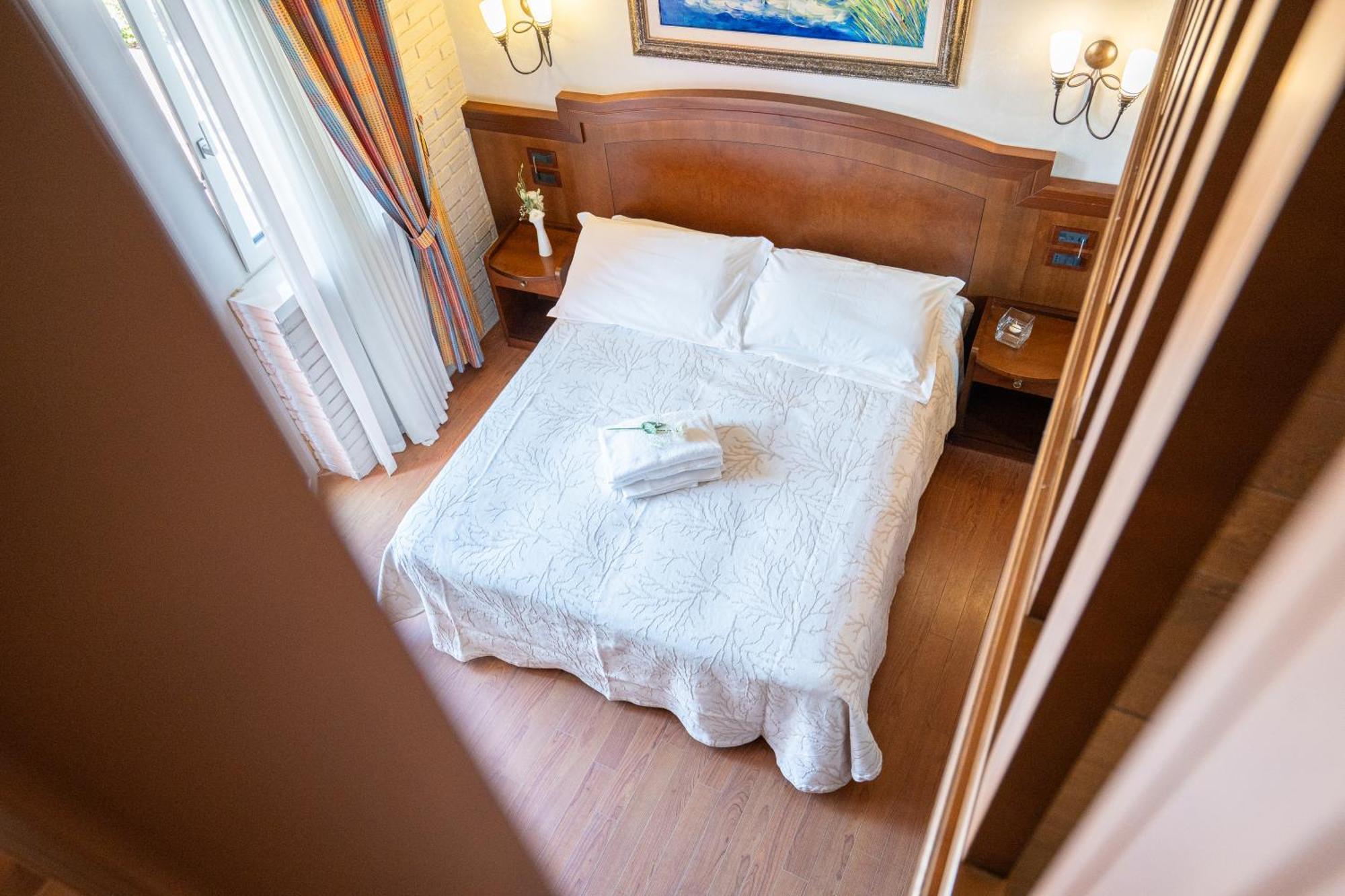 טרמולי Art Hotel Santa Lucia מראה חיצוני תמונה