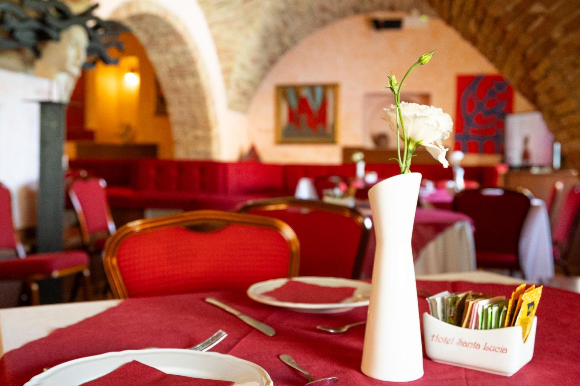 טרמולי Art Hotel Santa Lucia מראה חיצוני תמונה