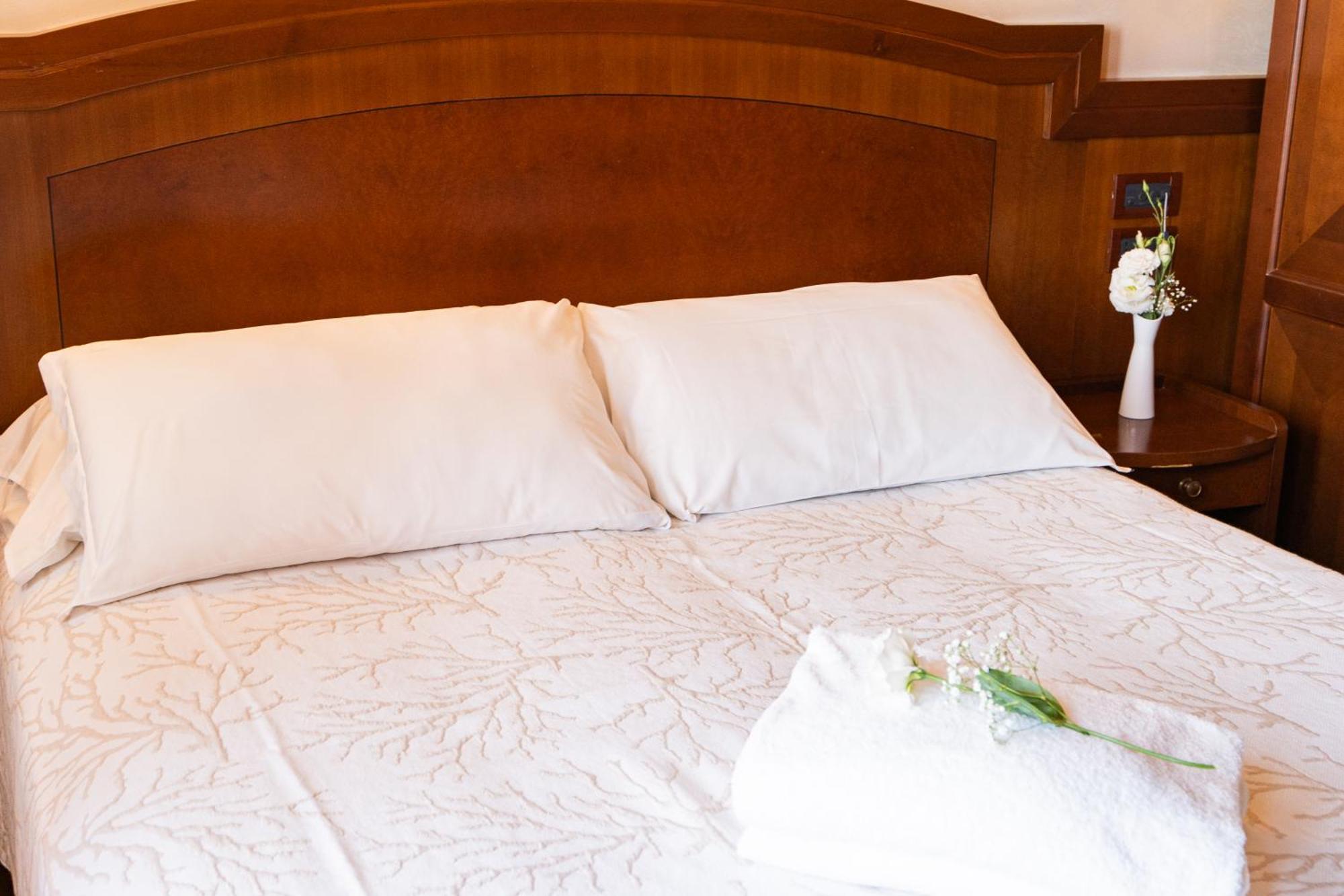 טרמולי Art Hotel Santa Lucia מראה חיצוני תמונה