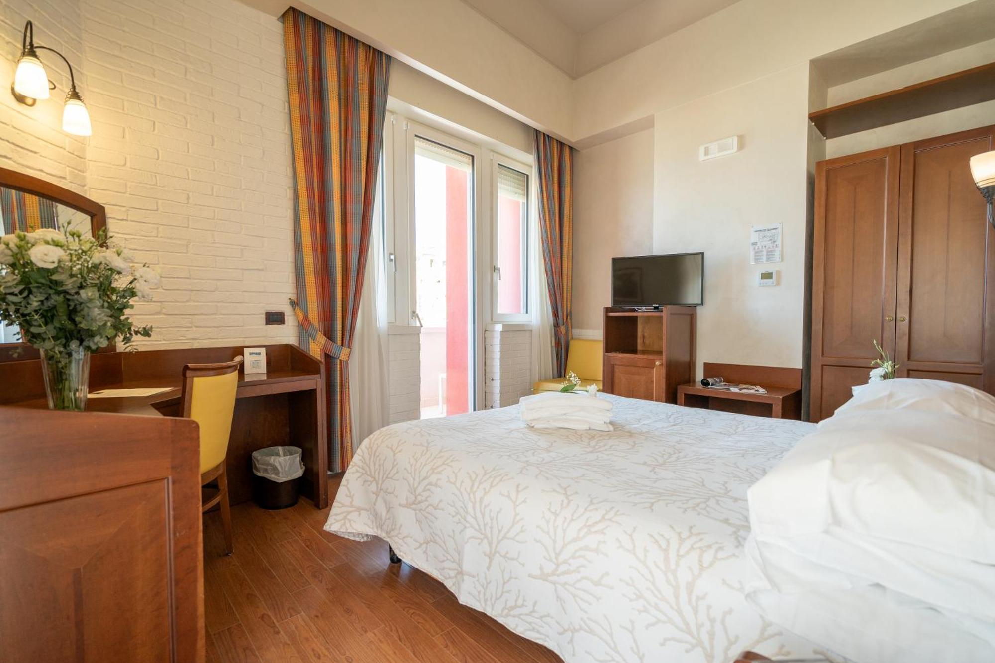 טרמולי Art Hotel Santa Lucia מראה חיצוני תמונה